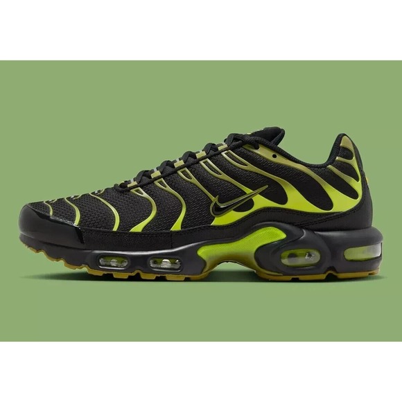 Nike Air Max Plus Black/Black-Cyber-Pacific Moss Mens Shoes DM0032 010 Size 10 - Picture 2 of 5
